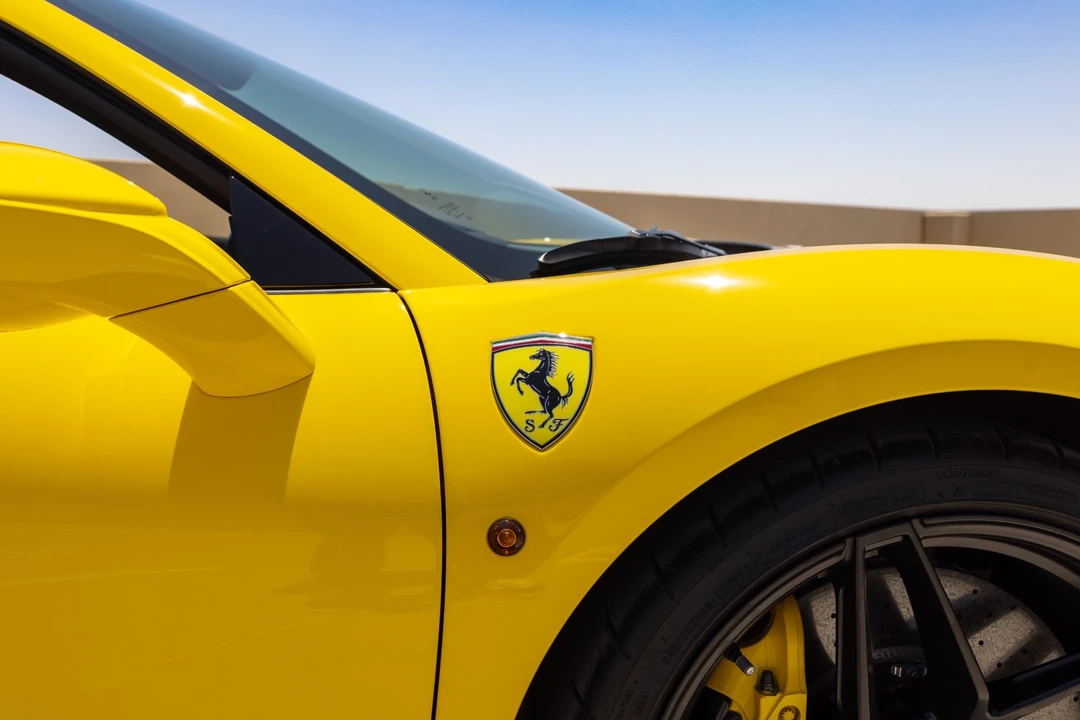 2020 Ferrari 488 - Image 27 of 31