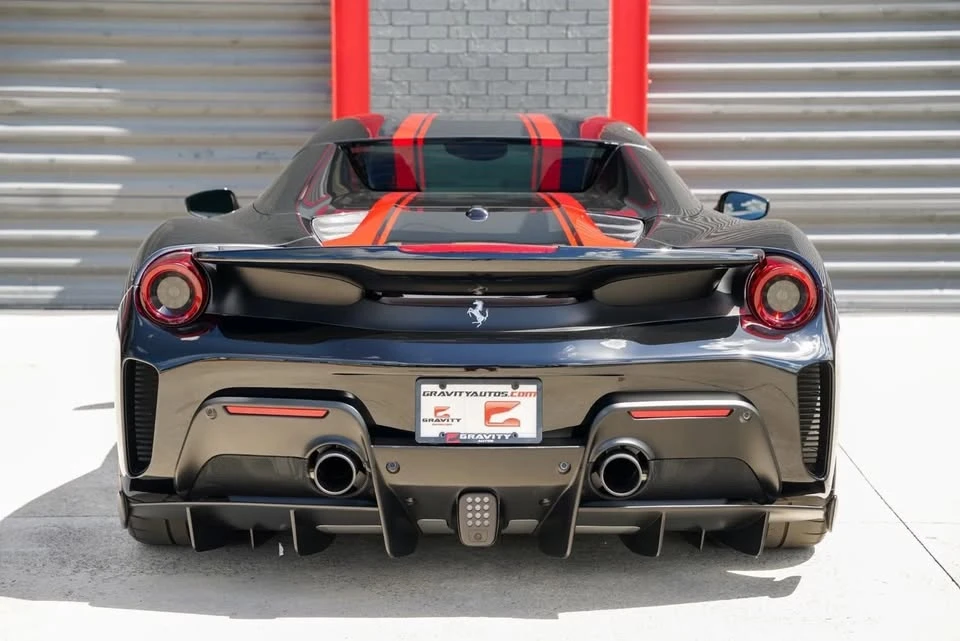 2020 Ferrari 488 Pista - Image 9 of 20