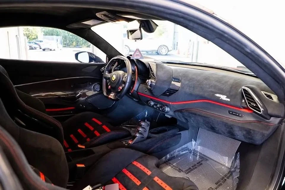2020 Ferrari 488 Pista - Image 4 of 6