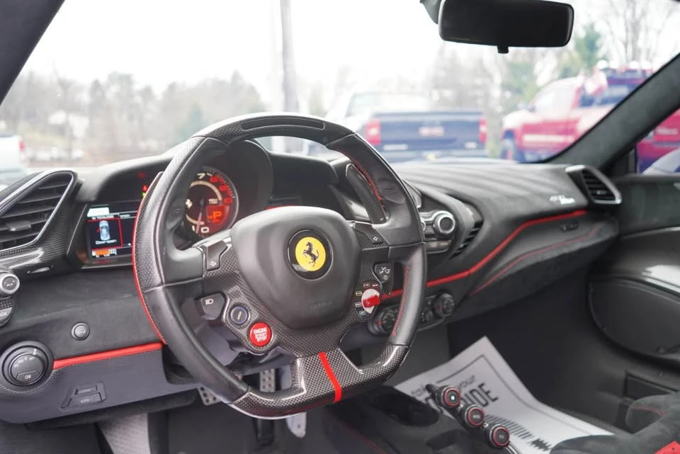 2020 Ferrari 488 Pista - Image 8 of 19