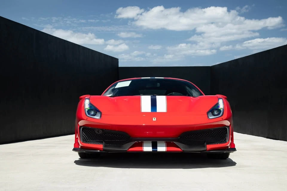 2020 Ferrari 488 Pista - Image 2 of 20