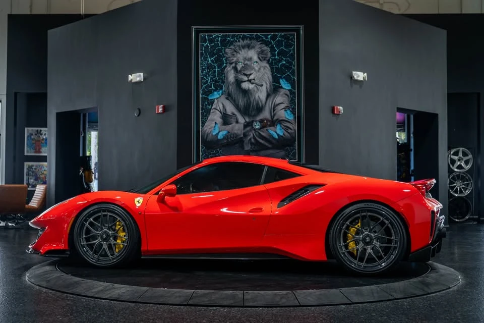 2020 Ferrari 488 Pista - Image 8 of 19