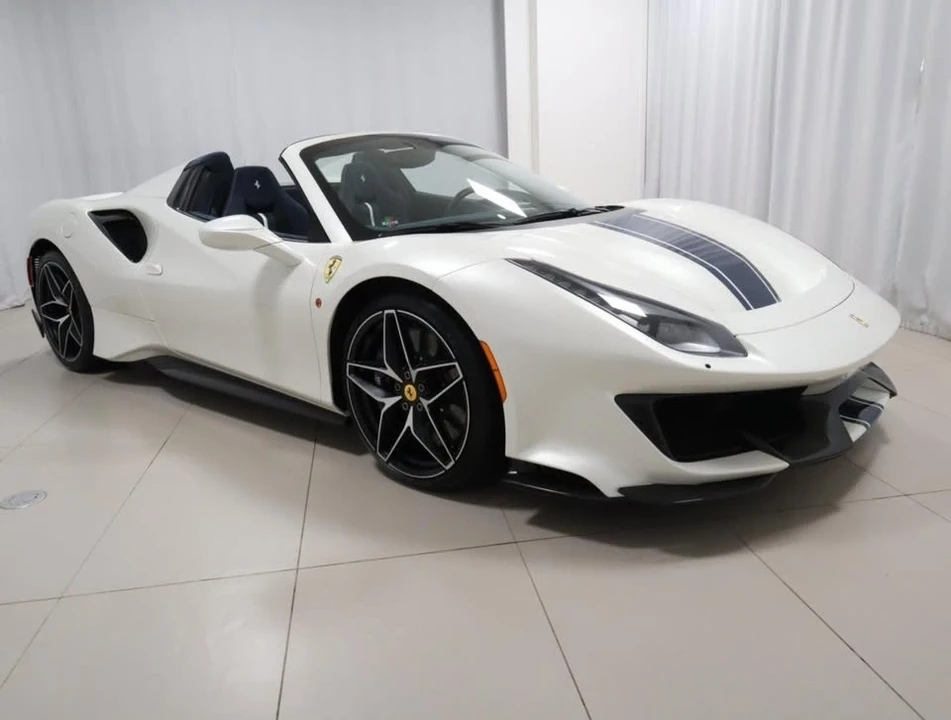 2020 Ferrari 488 Pista Spider - Image 5 of 18