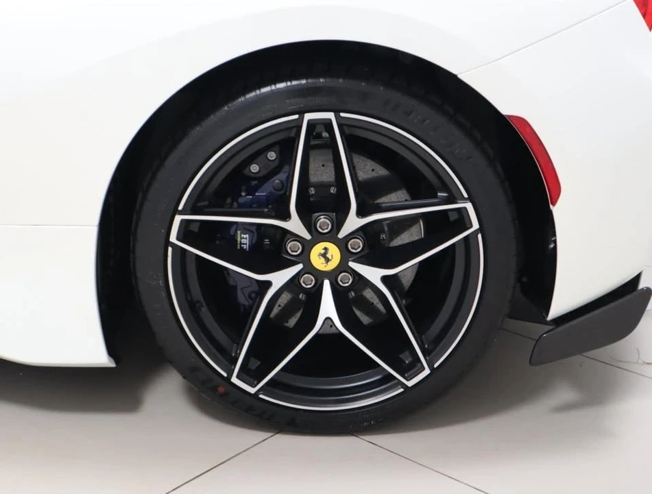 2020 Ferrari 488 Pista Spider - Image 17 of 18