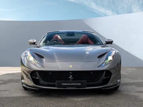 2020 Ferrari 812 GTS