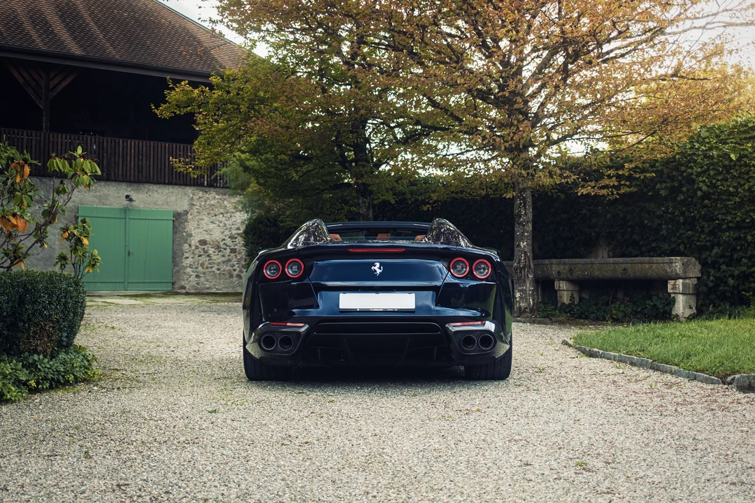 2020 Ferrari 812 GTS - Image 6 of 31