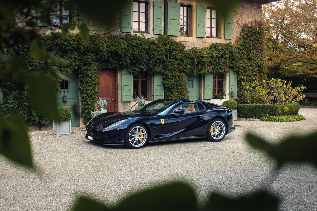 2020 Ferrari 812 GTS - Image 16 of 31