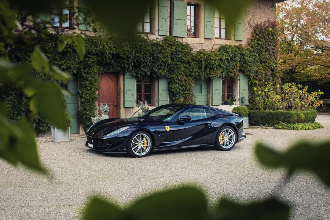 2020 Ferrari 812 GTS - Image 12 of 31