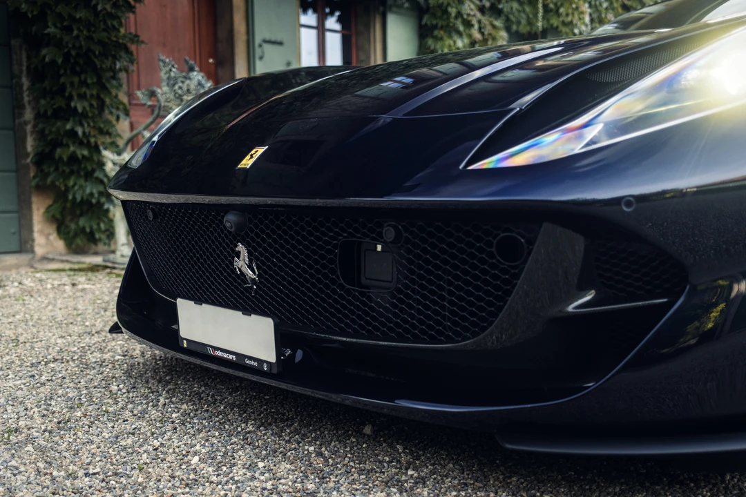 2020 Ferrari 812 GTS - Image 17 of 31