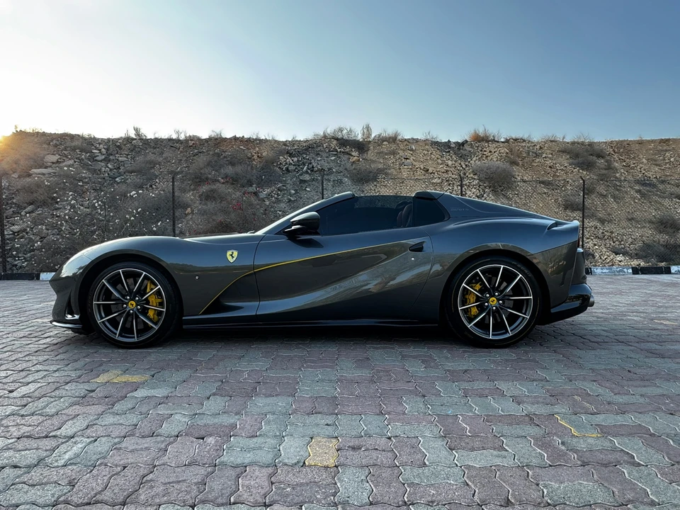 2020 Ferrari 812 GTS - Image 4 of 4
