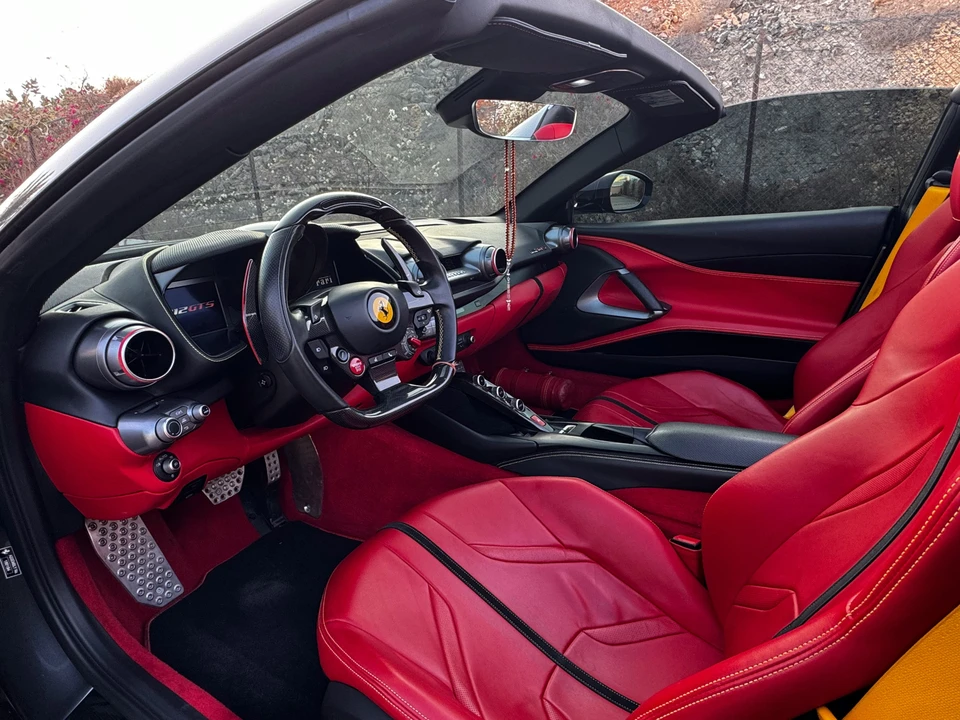 2020 Ferrari 812 GTS - Image 2 of 4