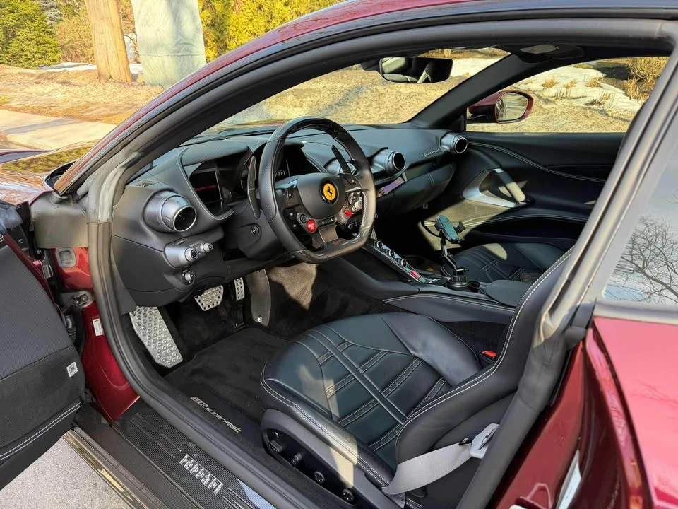 2020 Ferrari 812 Superfast - Image 5 of 9
