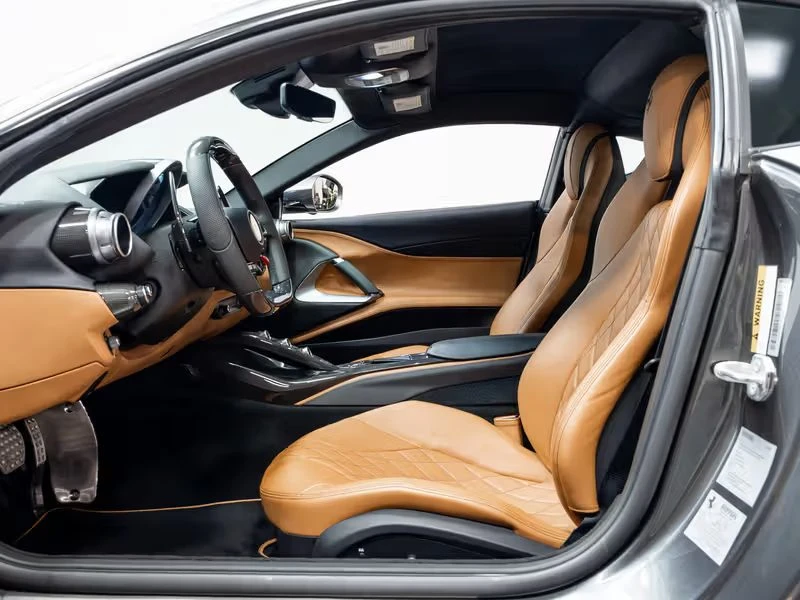 2020 Ferrari 812 Superfast - Image 4 of 19