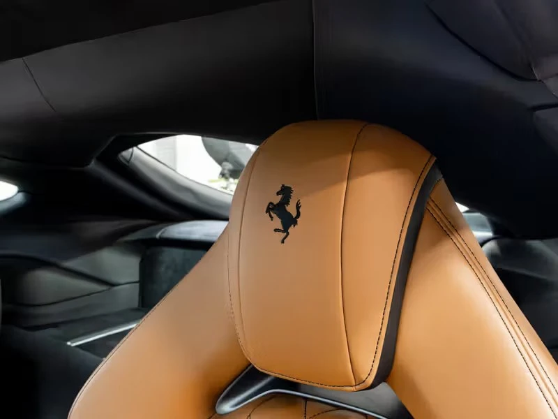 2020 Ferrari 812 Superfast - Image 7 of 19