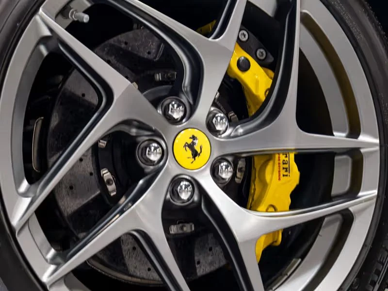2020 Ferrari 812 Superfast - Image 19 of 19