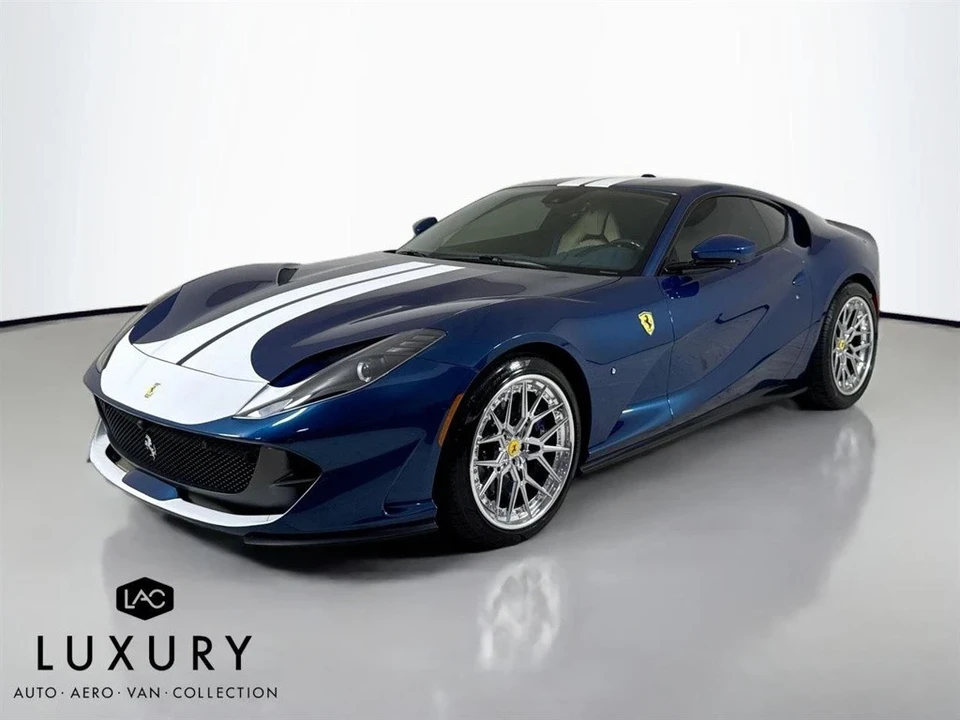 2020 Ferrari 812 Superfast - Image 9 of 12