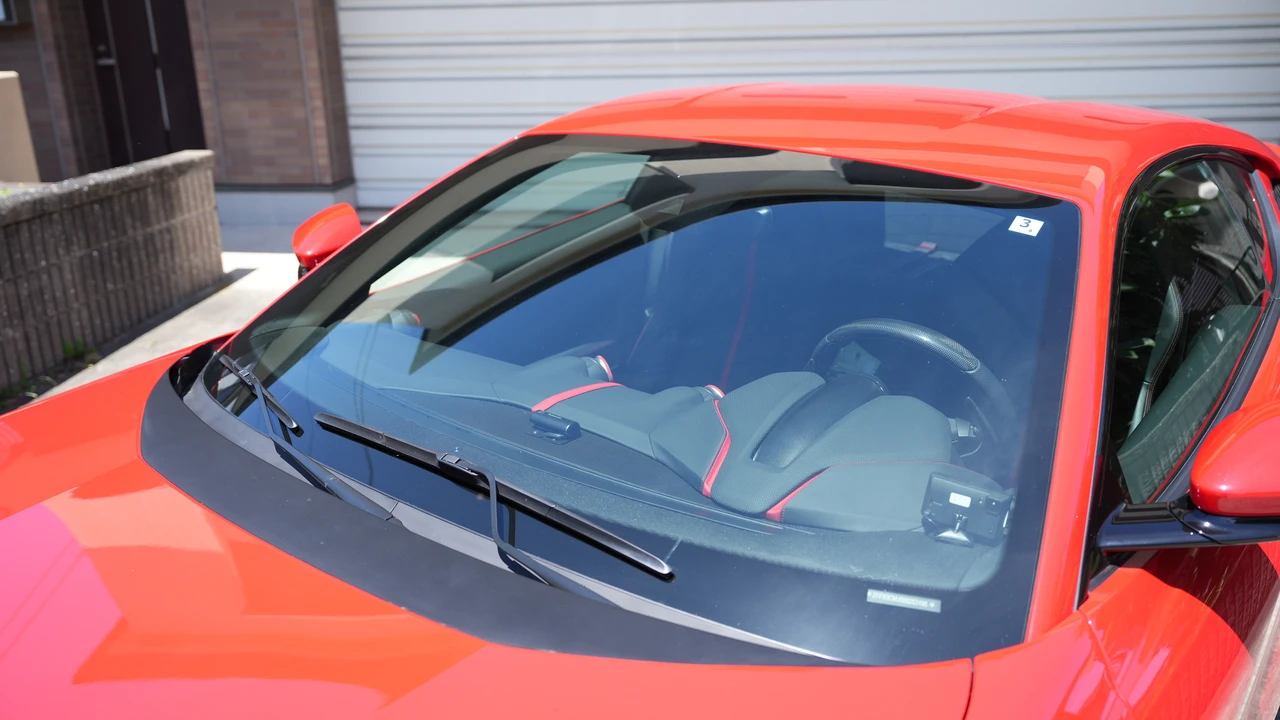 2020 Ferrari 812 Superfast - Image 26 of 31