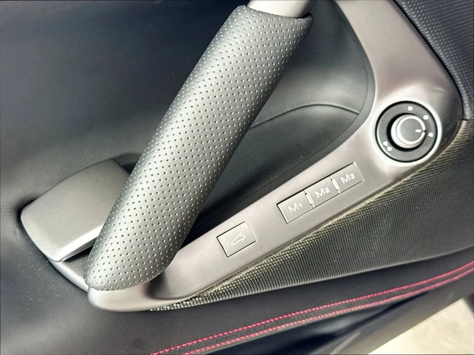 2020 Ferrari 812 Superfast - Image 16 of 20