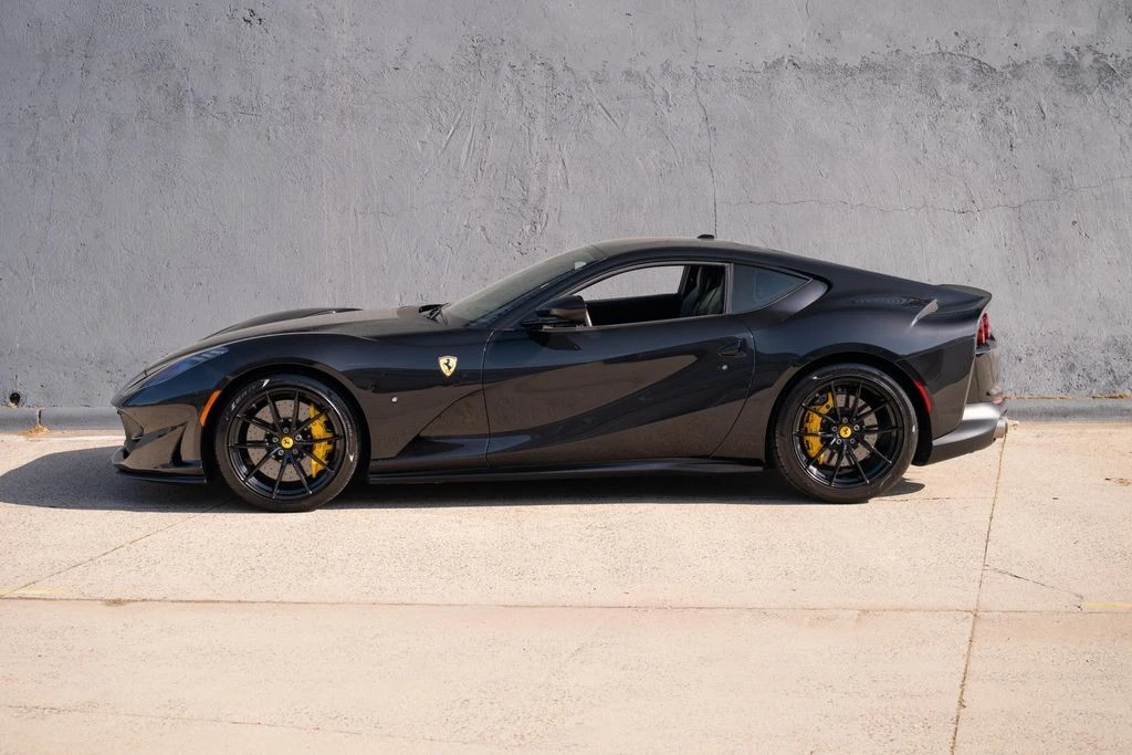 2020 Ferrari 812 Superfast - Image 3 of 21