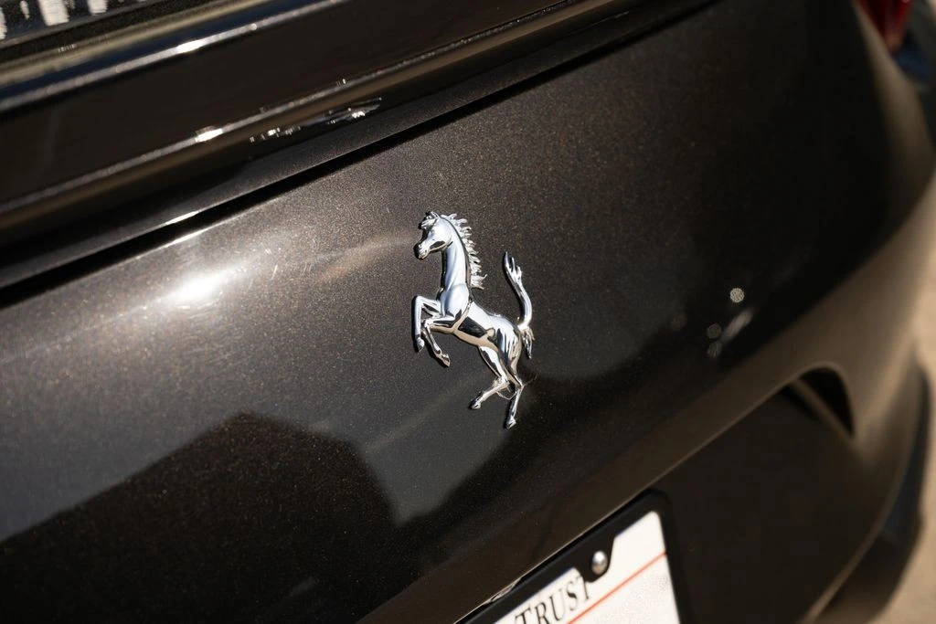2020 Ferrari 812 Superfast - Image 23 of 31