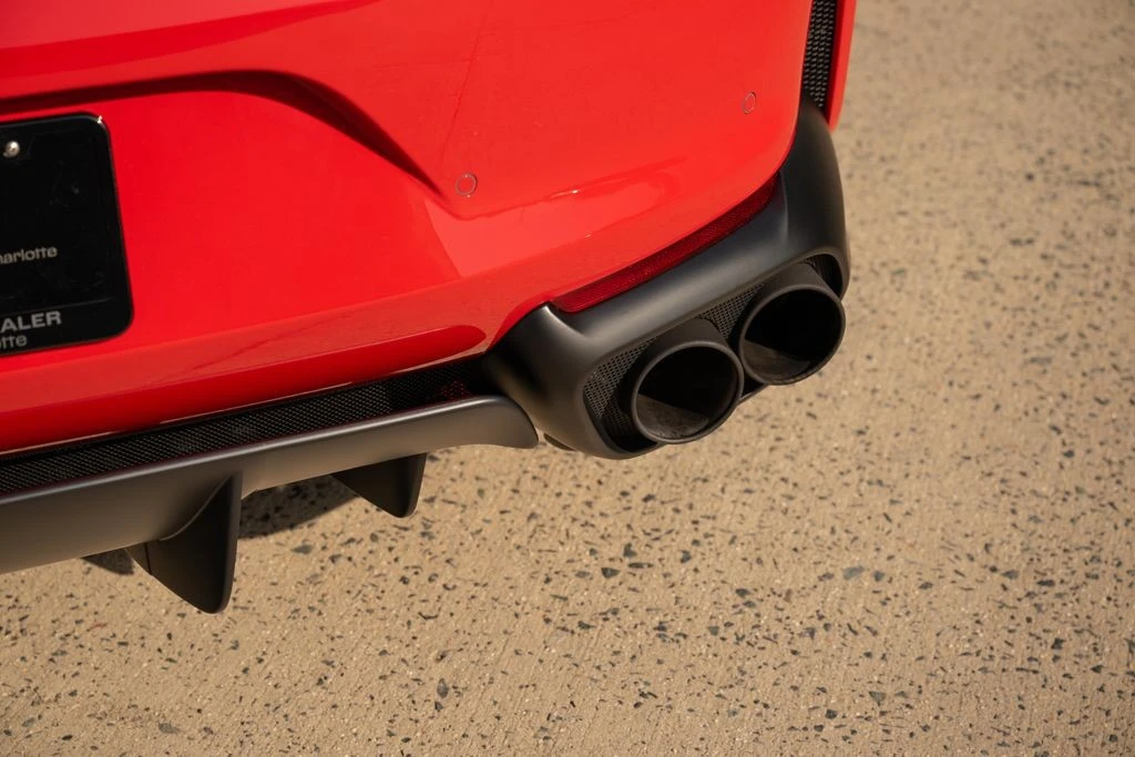 2020 Ferrari 812 Superfast - Image 27 of 31