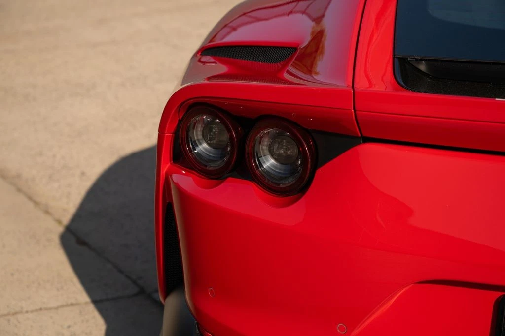 2020 Ferrari 812 Superfast - Image 23 of 31