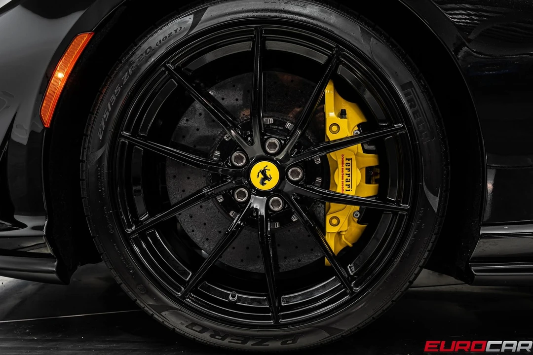 2020 Ferrari 812 Superfast - Image 24 of 31