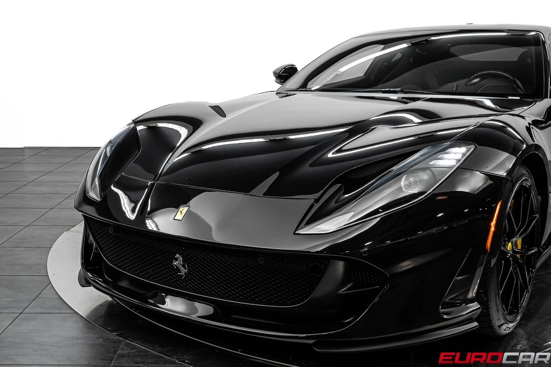 2020 Ferrari 812 Superfast - Image 13 of 31