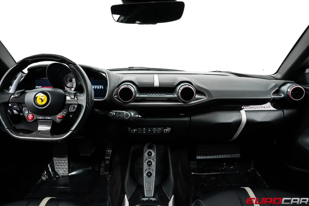 2020 Ferrari 812 Superfast - Image 27 of 31