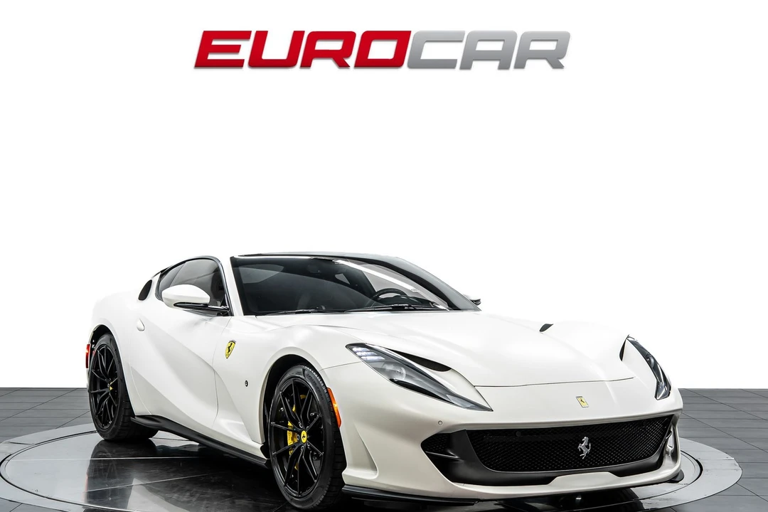 2020 Ferrari 812 Superfast - Image 7 of 31