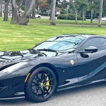 2020 Ferrari 812 Superfast Coupe 2D