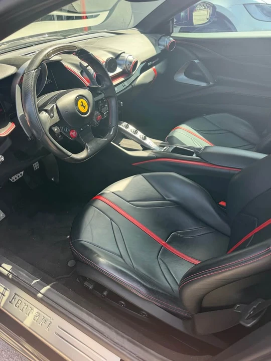 2020 Ferrari 812 Superfast - Image 5 of 5