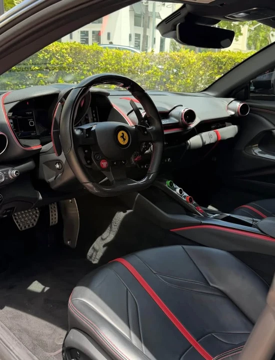 2020 Ferrari 812 Superfast - Image 6 of 8