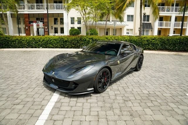 2020 Ferrari 812 Superfast - Image 4 of 31