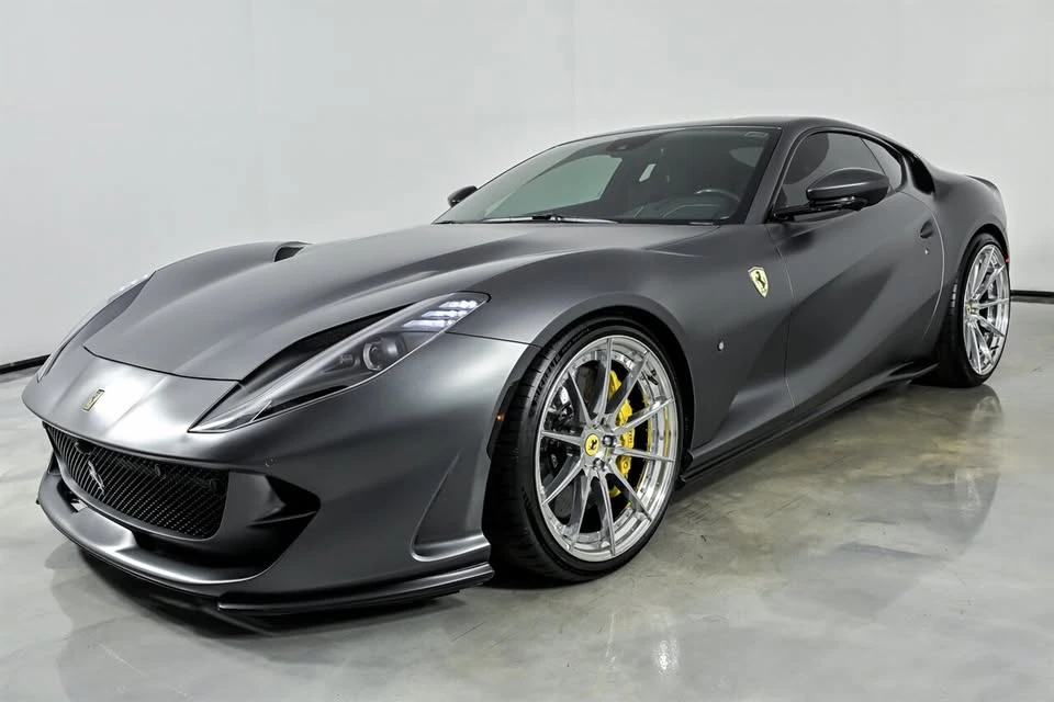 2020 Ferrari 812 Superfast - Image 5 of 20