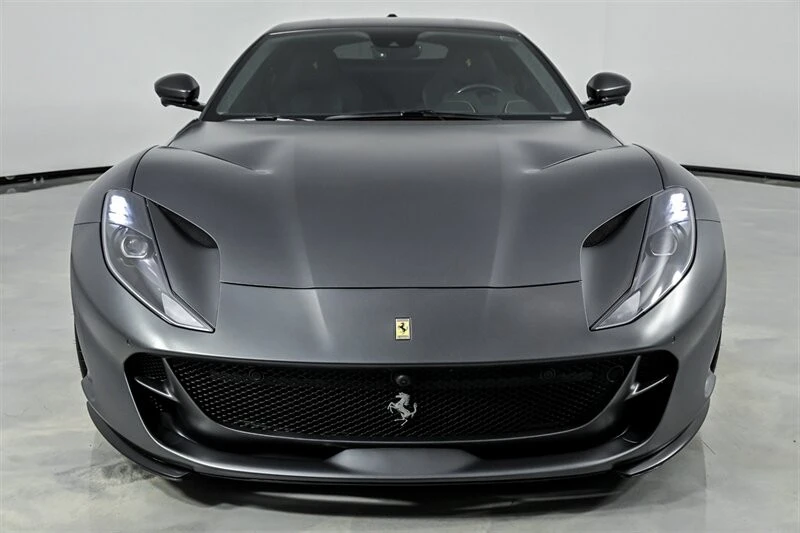 2020 Ferrari 812 Superfast - Image 4 of 31