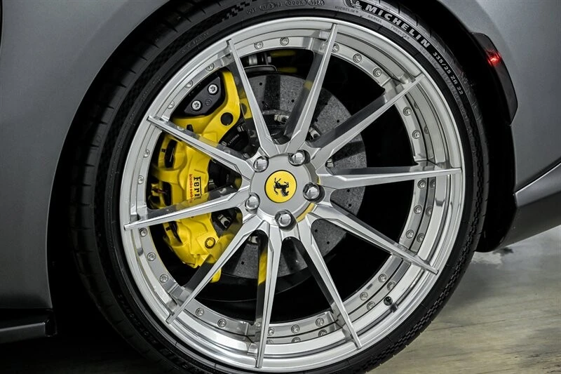 2020 Ferrari 812 Superfast - Image 14 of 31