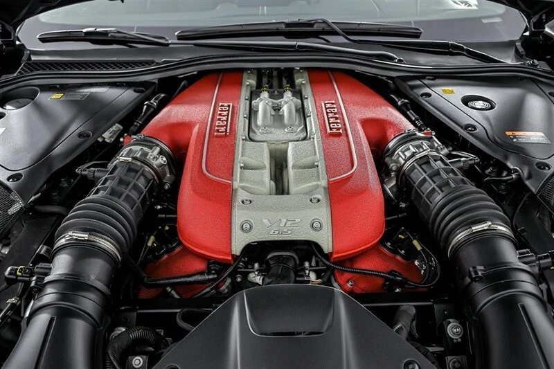2020 Ferrari 812 Superfast - Image 16 of 31