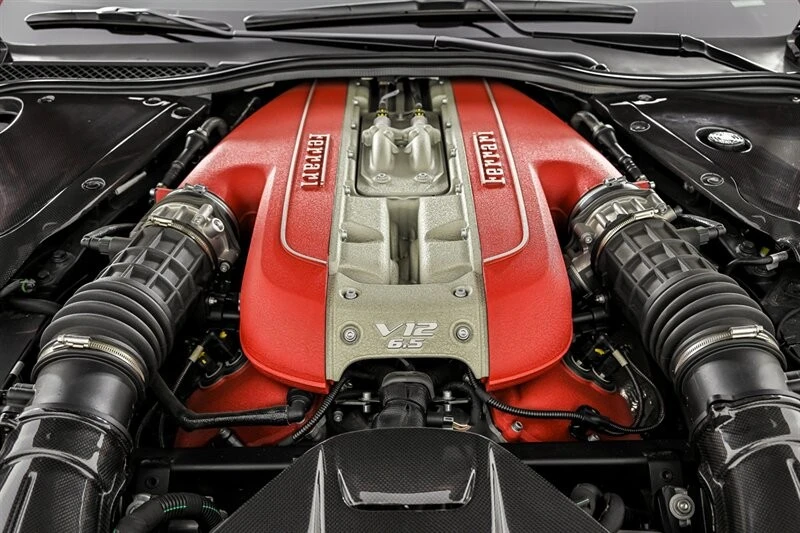 2020 Ferrari 812 Superfast - Image 20 of 31