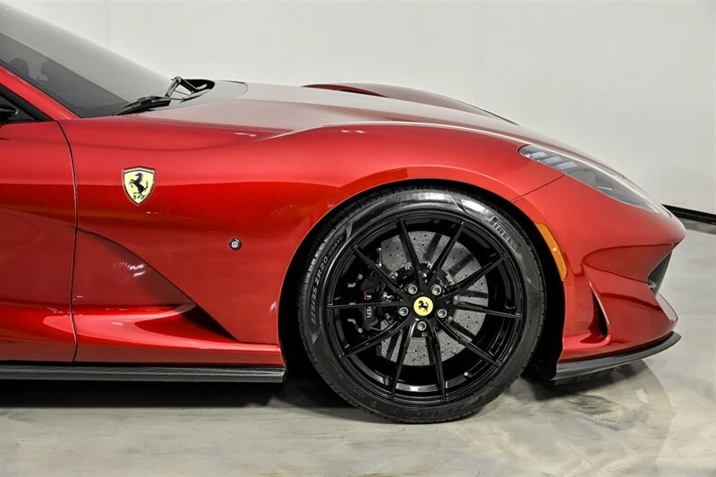 2020 Ferrari 812 Superfast - Image 18 of 31