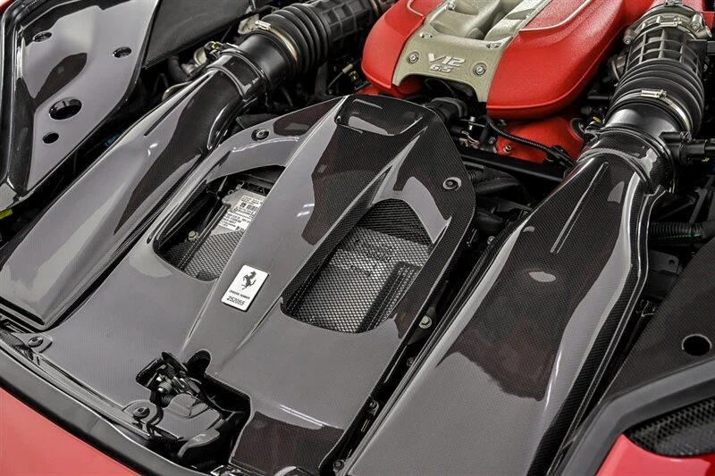 2020 Ferrari 812 Superfast - Image 22 of 31