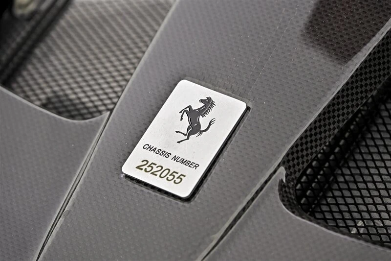 2020 Ferrari 812 Superfast - Image 23 of 31