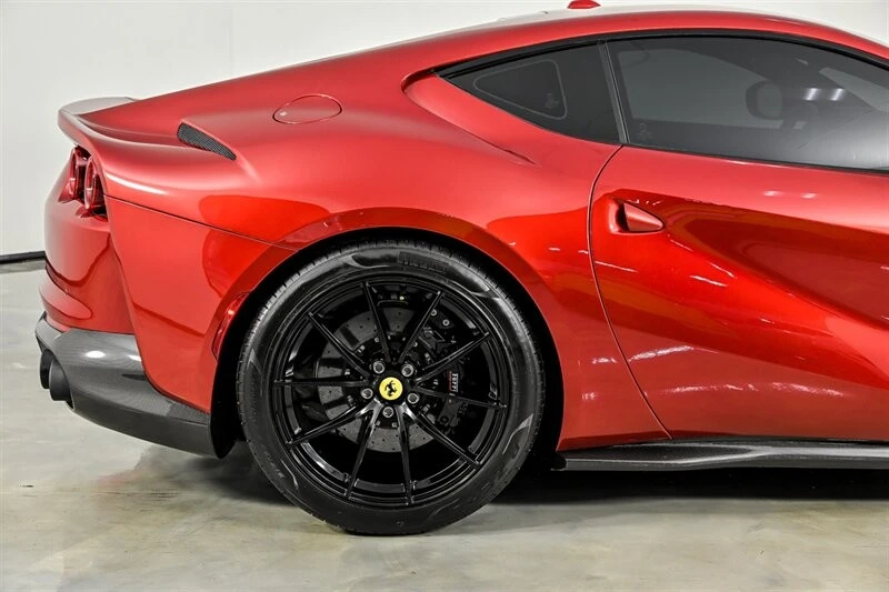 2020 Ferrari 812 Superfast - Image 16 of 31