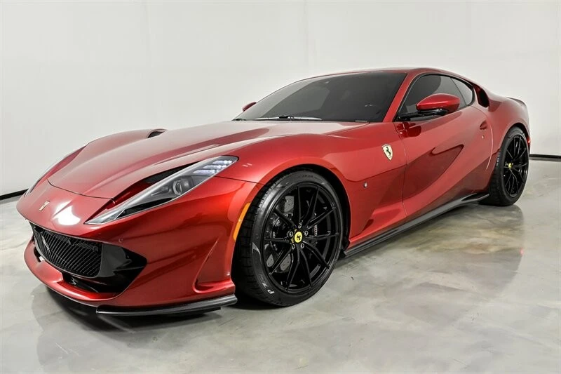 2020 Ferrari 812 Superfast - Image 7 of 31