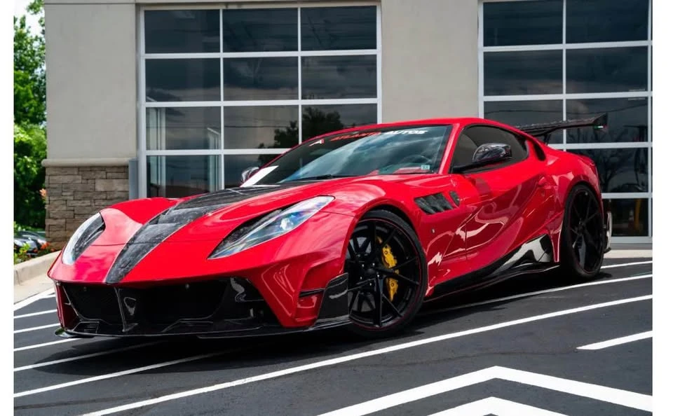 2020 Ferrari 812 Superfast - Image 2 of 7