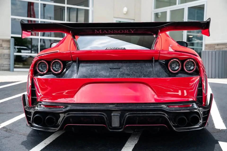 2020 Ferrari 812 Superfast - Image 7 of 13