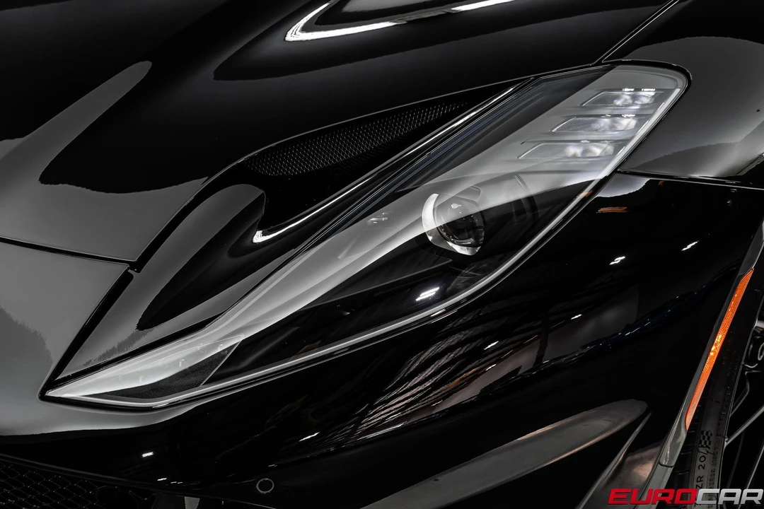 2020 Ferrari 812 Superfast - Image 12 of 31