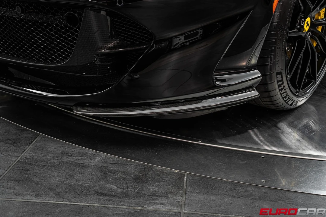 2020 Ferrari 812 Superfast - Image 14 of 31
