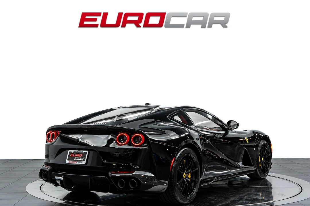 2020 Ferrari 812 Superfast - Image 5 of 31
