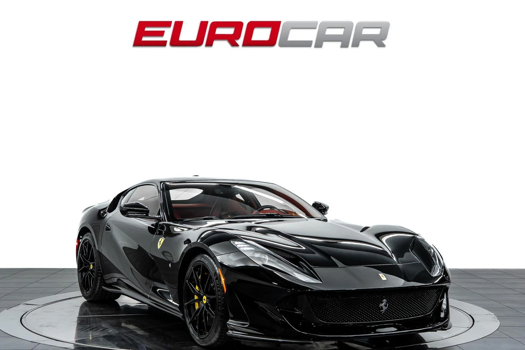 2020 Ferrari 812 Superfast - Image 7 of 31